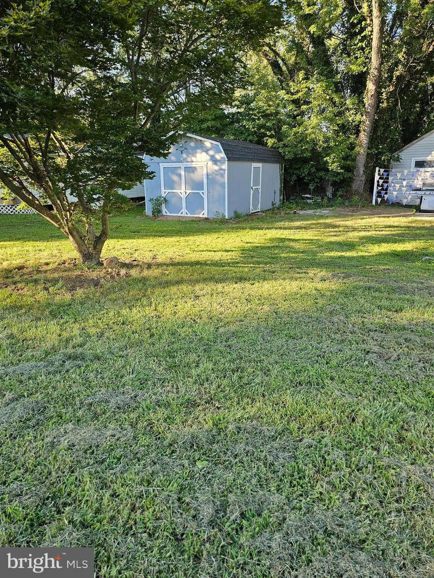 Single lot with a shed located in Indian Acres Campground which is limited to 150 days a year no more than 100 consecutive days. Great weekend/vacation getaway you own just waiting for you and your camper. So much to do with activities from Easter through Halloween scheduled annually. T boat ramp to the Chesapeake Bay or just hang out on the Sassafras as well as a huge pool to enjoy. Convenience store that serves food seasonally as well as a arcade. Come see what this friendly gated community has to offer.