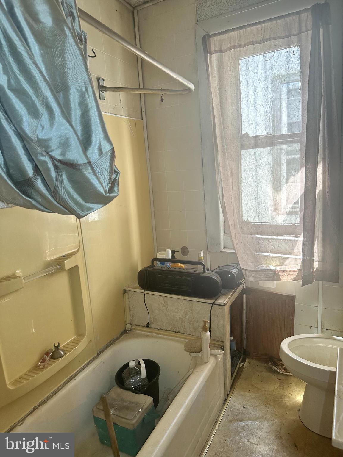 NORTH CENTRAL - Residential