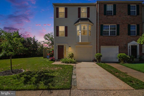 Photo of 721 Vanderbilt Terrace SE, LEESBURG, VA 20175 (MLS # VALO2124990)