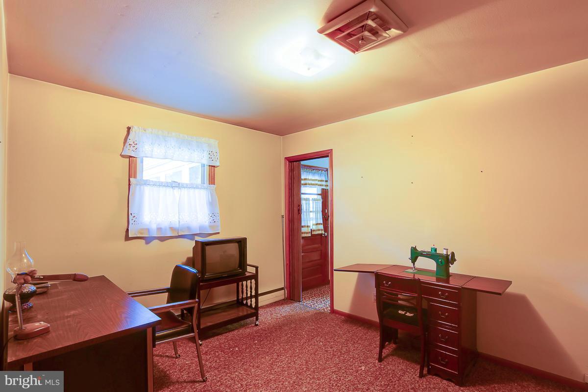 WOODLAWN HEIGHTS - Residential