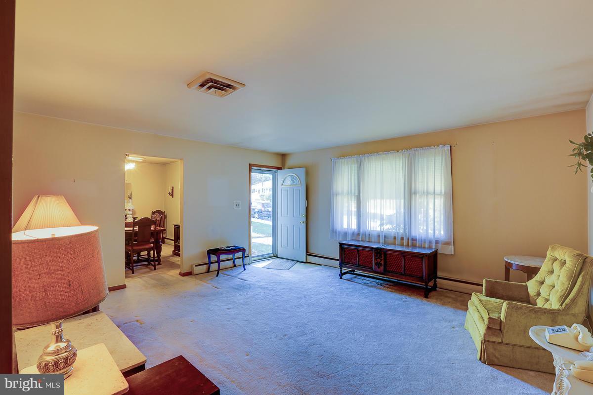 WOODLAWN HEIGHTS - Residential