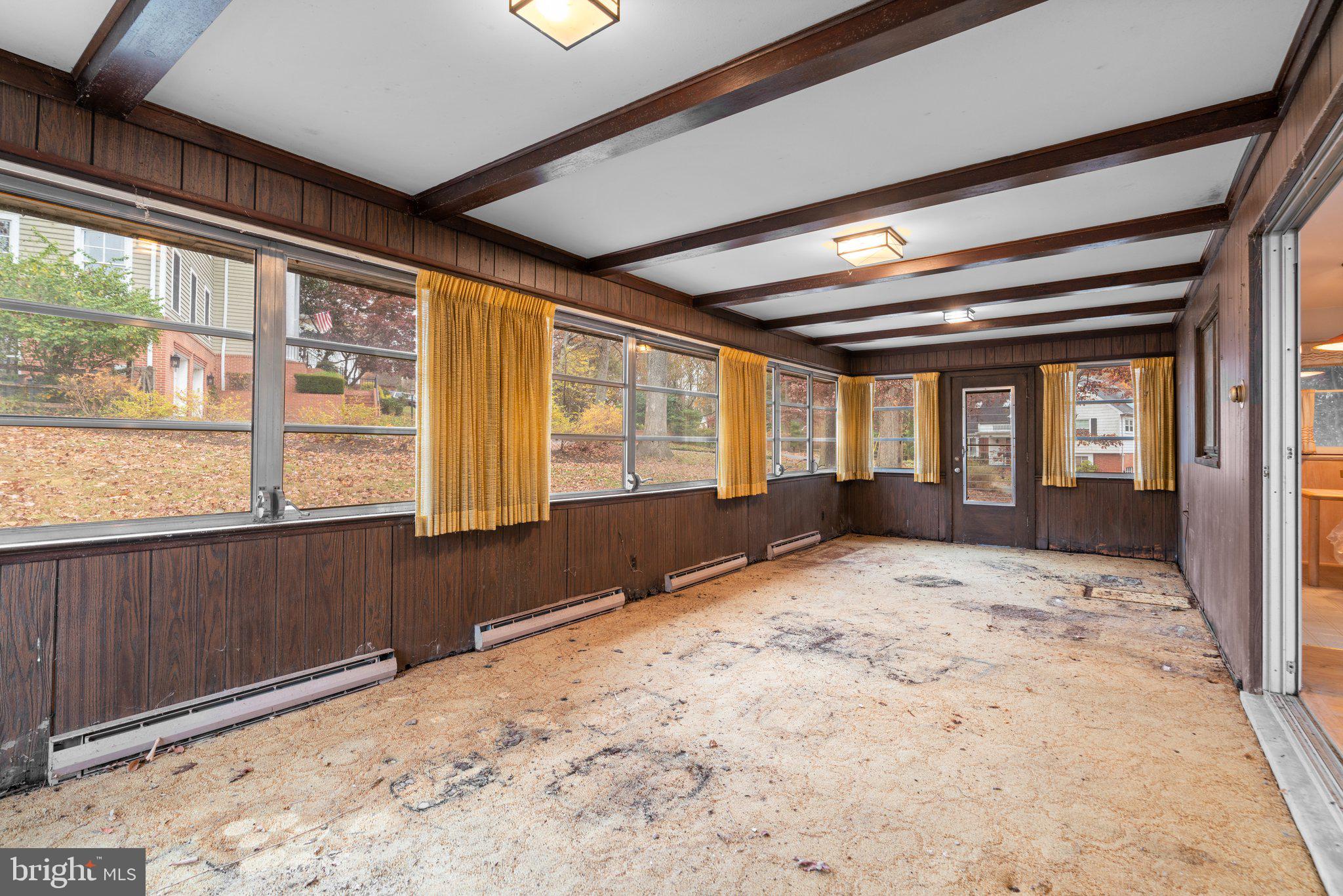 MANOR PARK - Residential