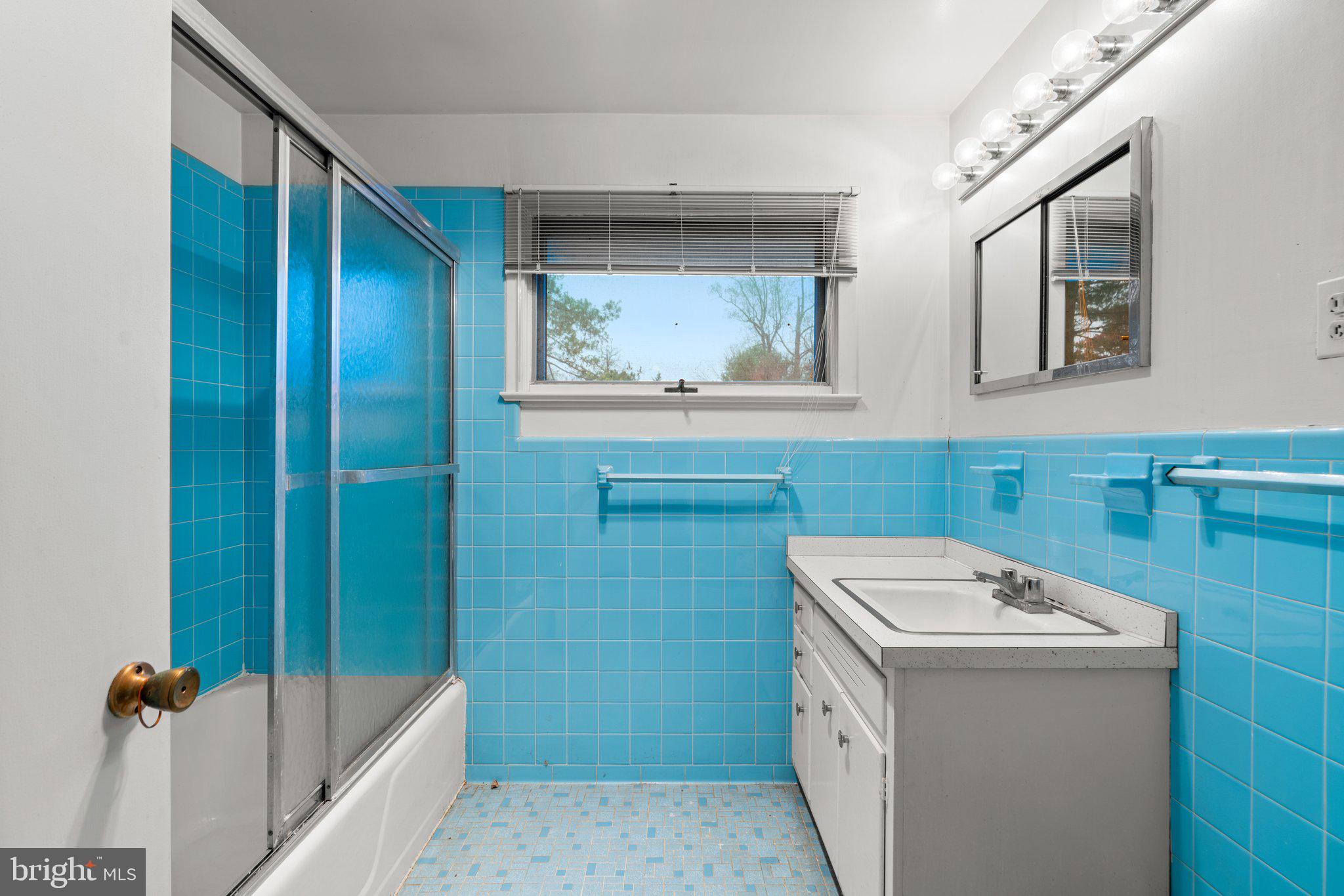 MANOR PARK - Residential