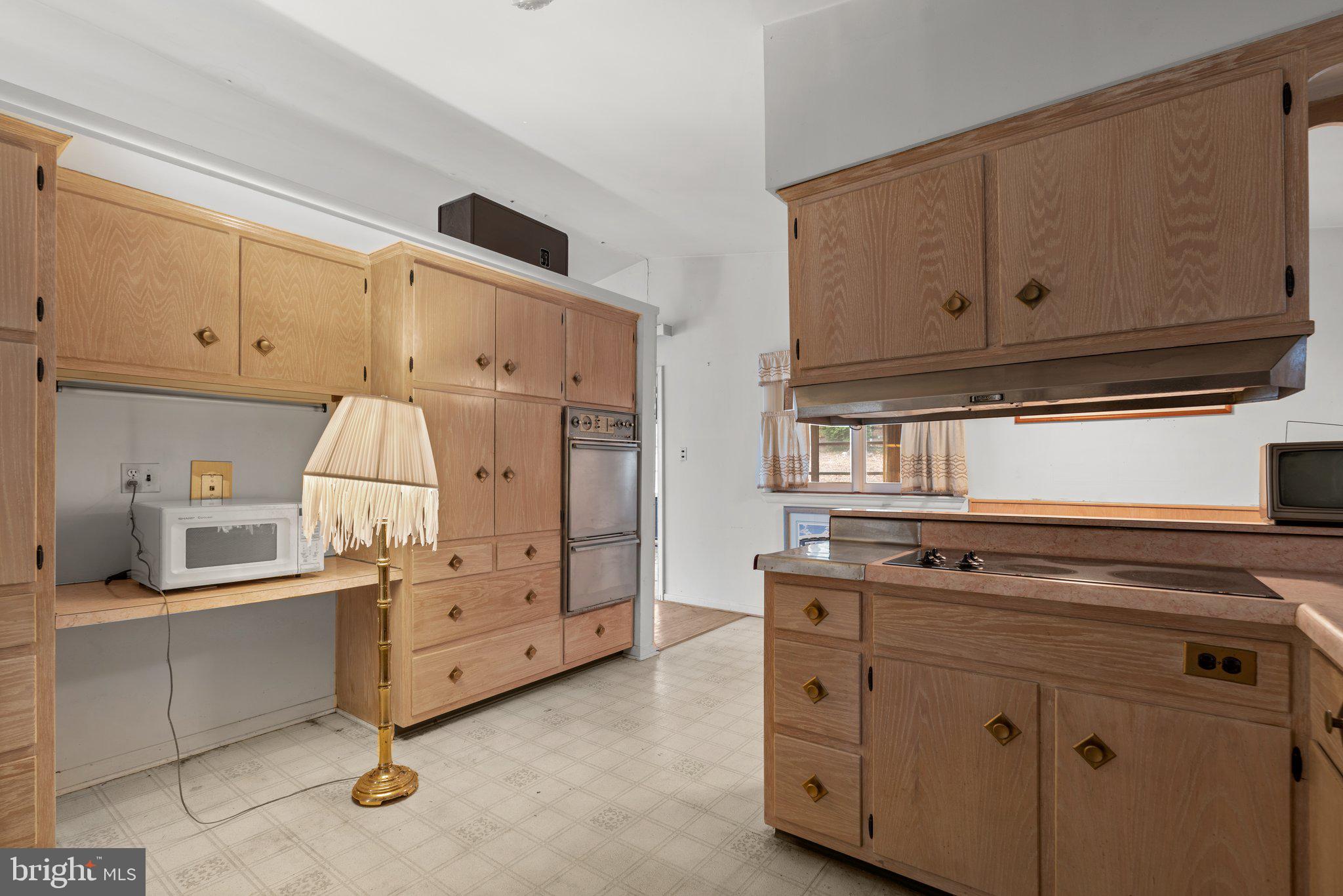 MANOR PARK - Residential