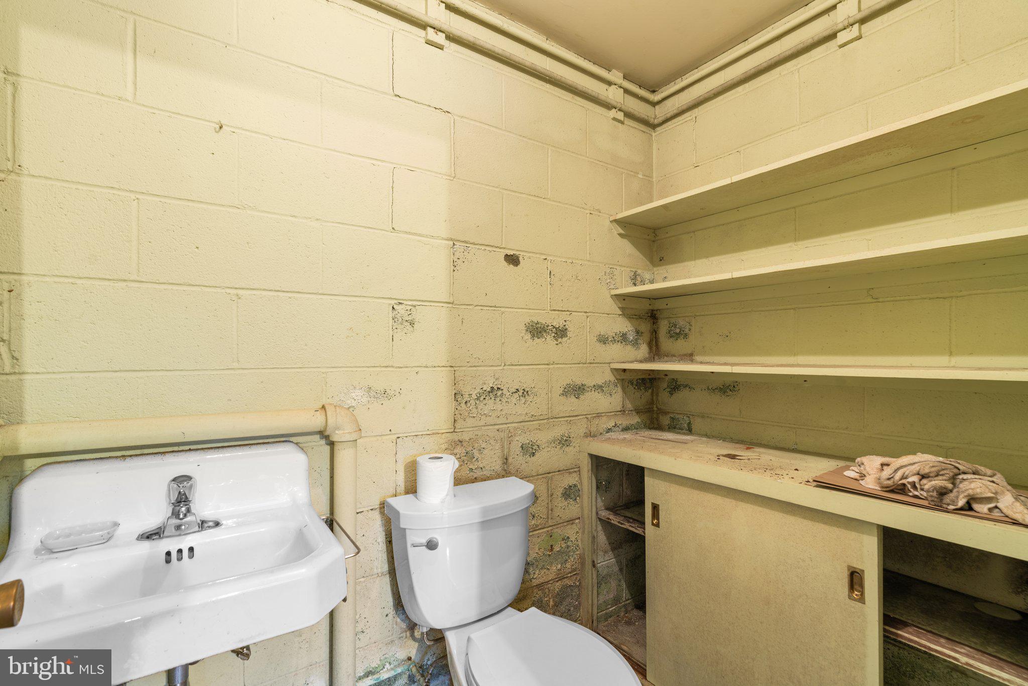 MANOR PARK - Residential