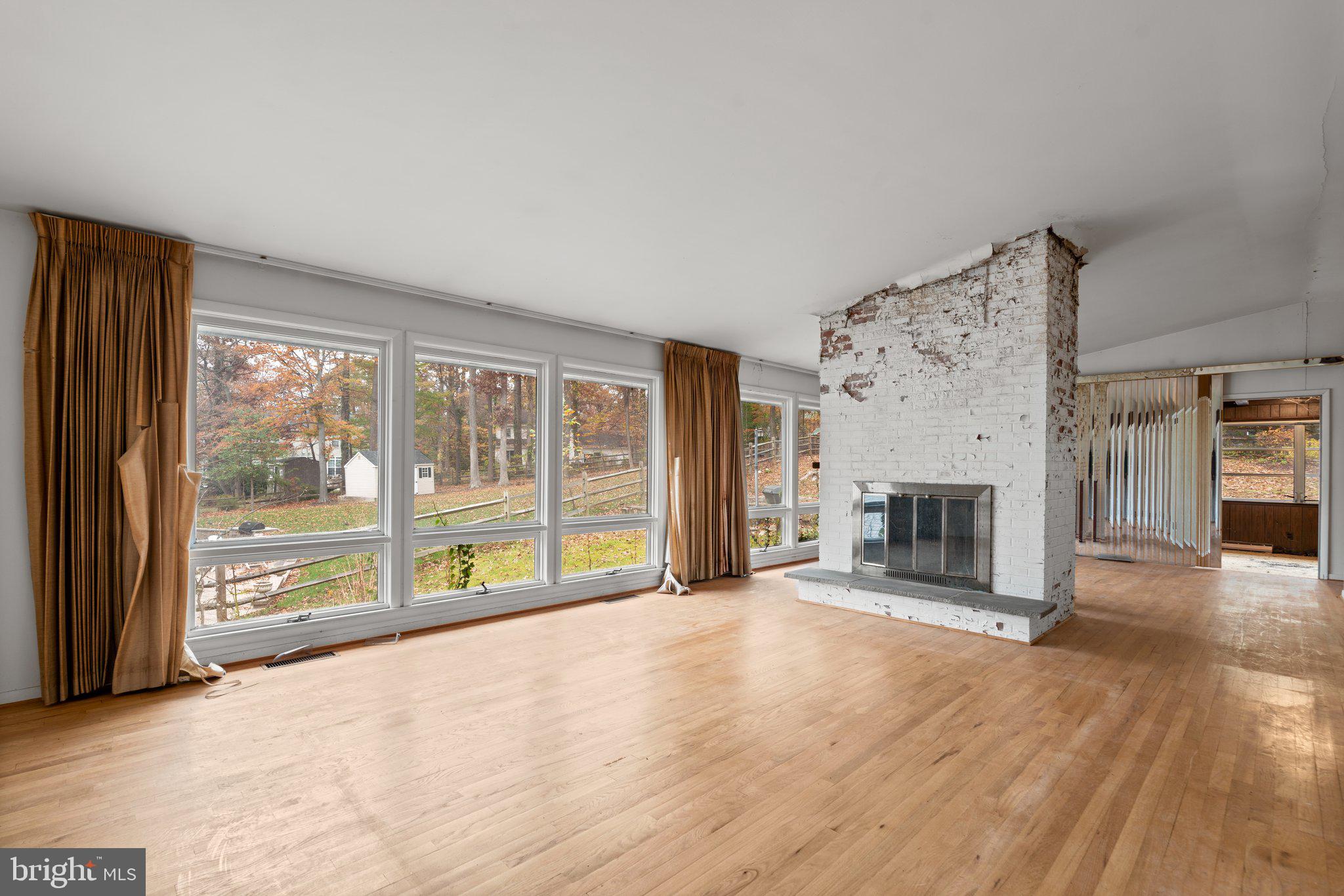 MANOR PARK - Residential