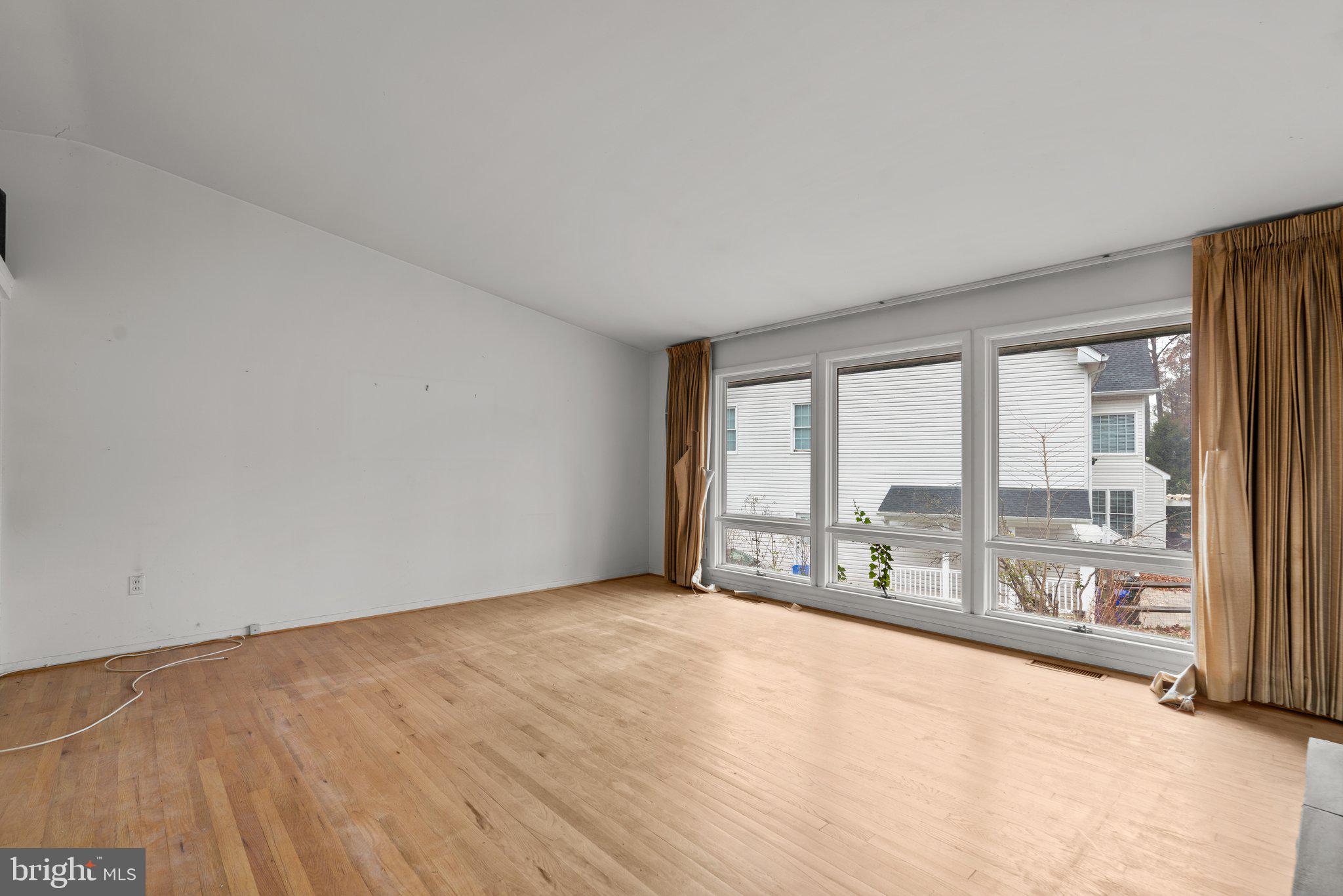 MANOR PARK - Residential