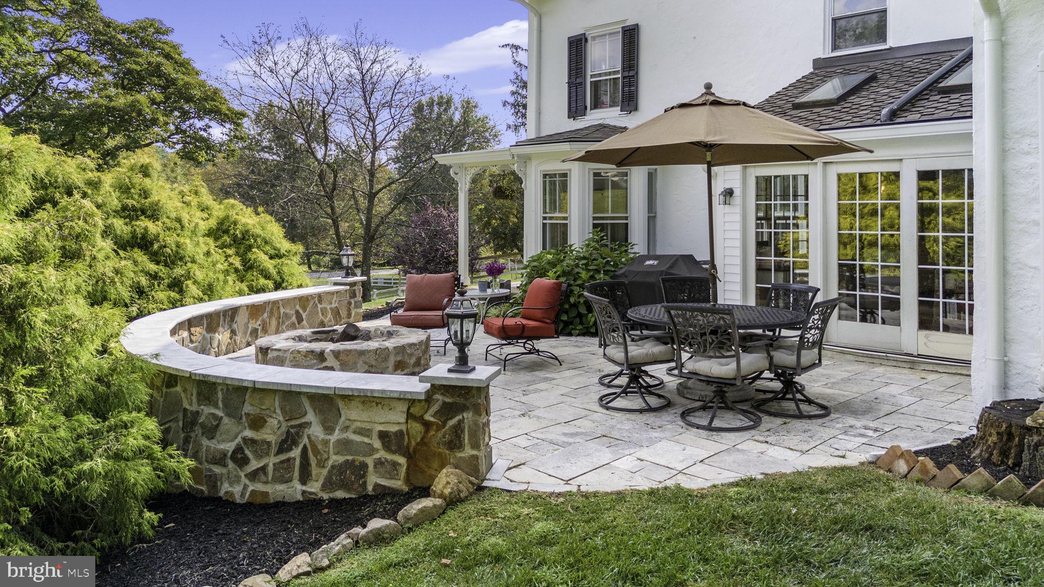 PICKERING HILL - Residential