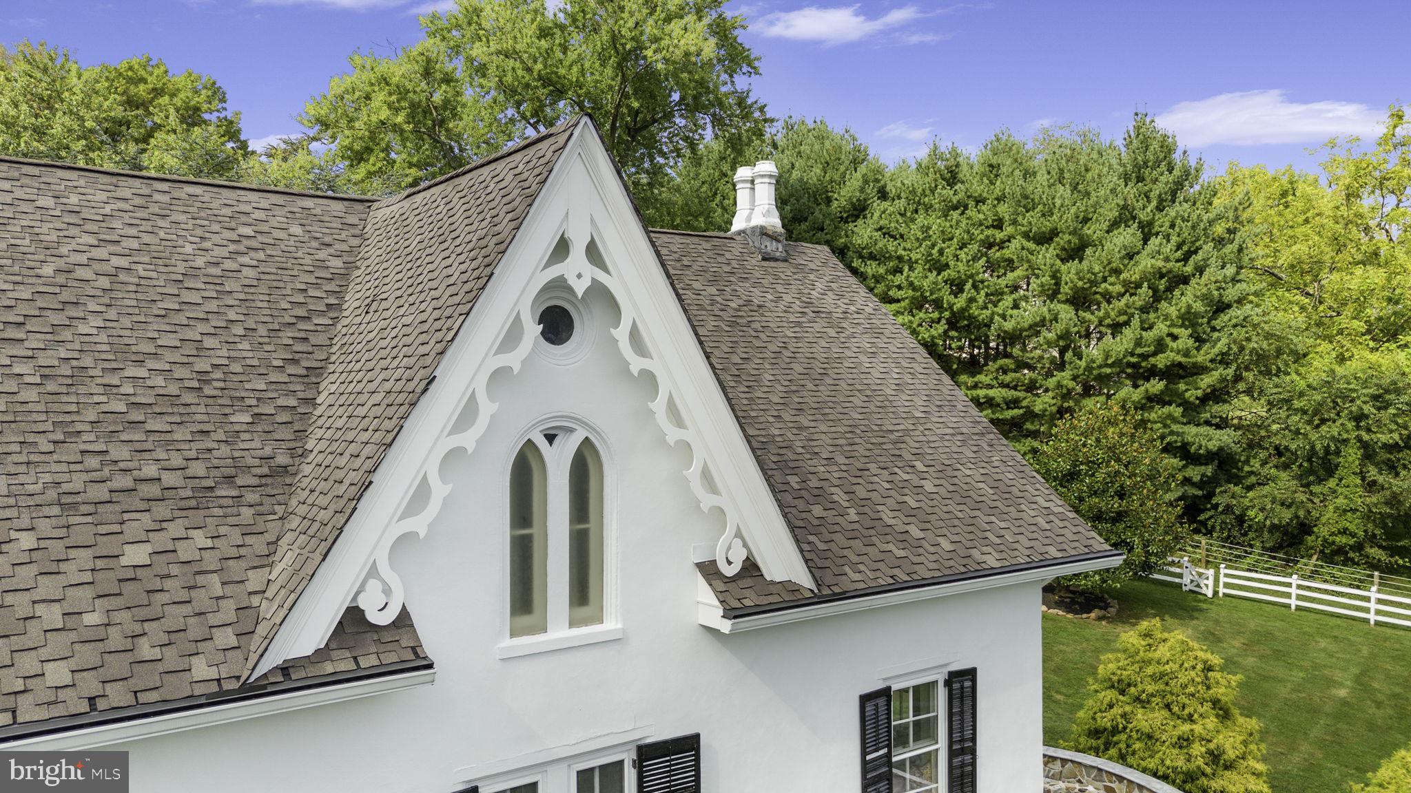 PICKERING HILL - Residential