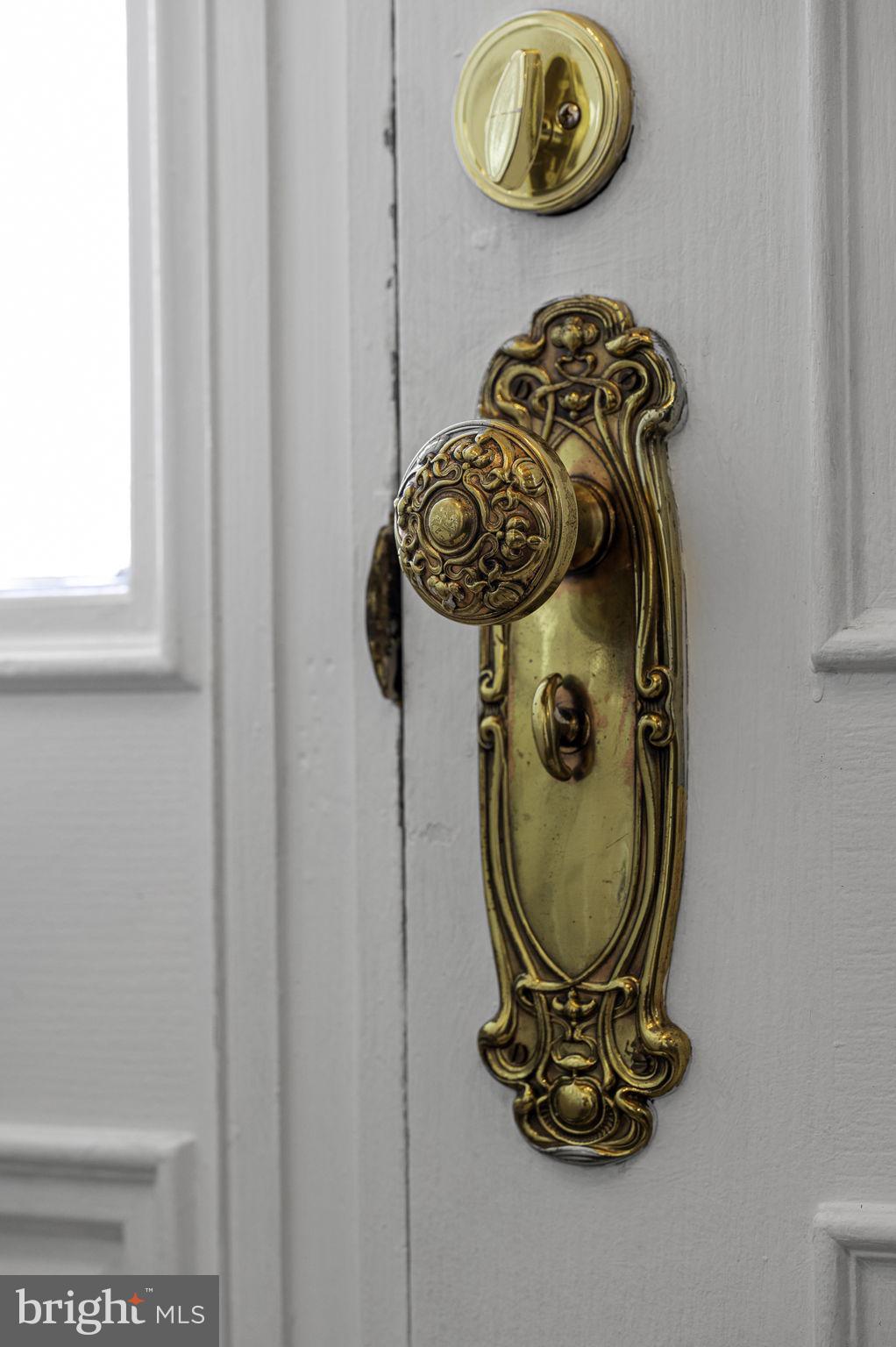 PICKERING HILL - Residential