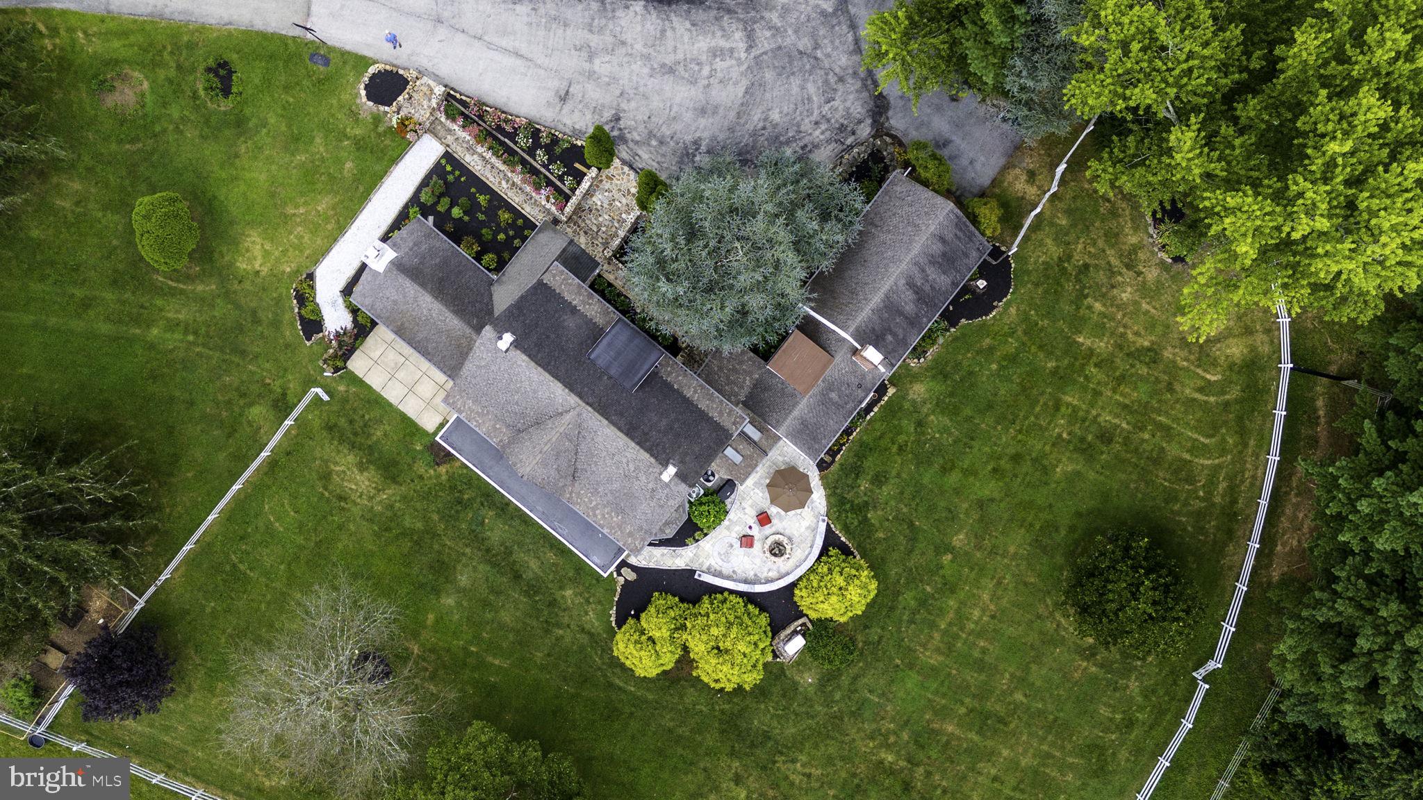 PICKERING HILL - Residential