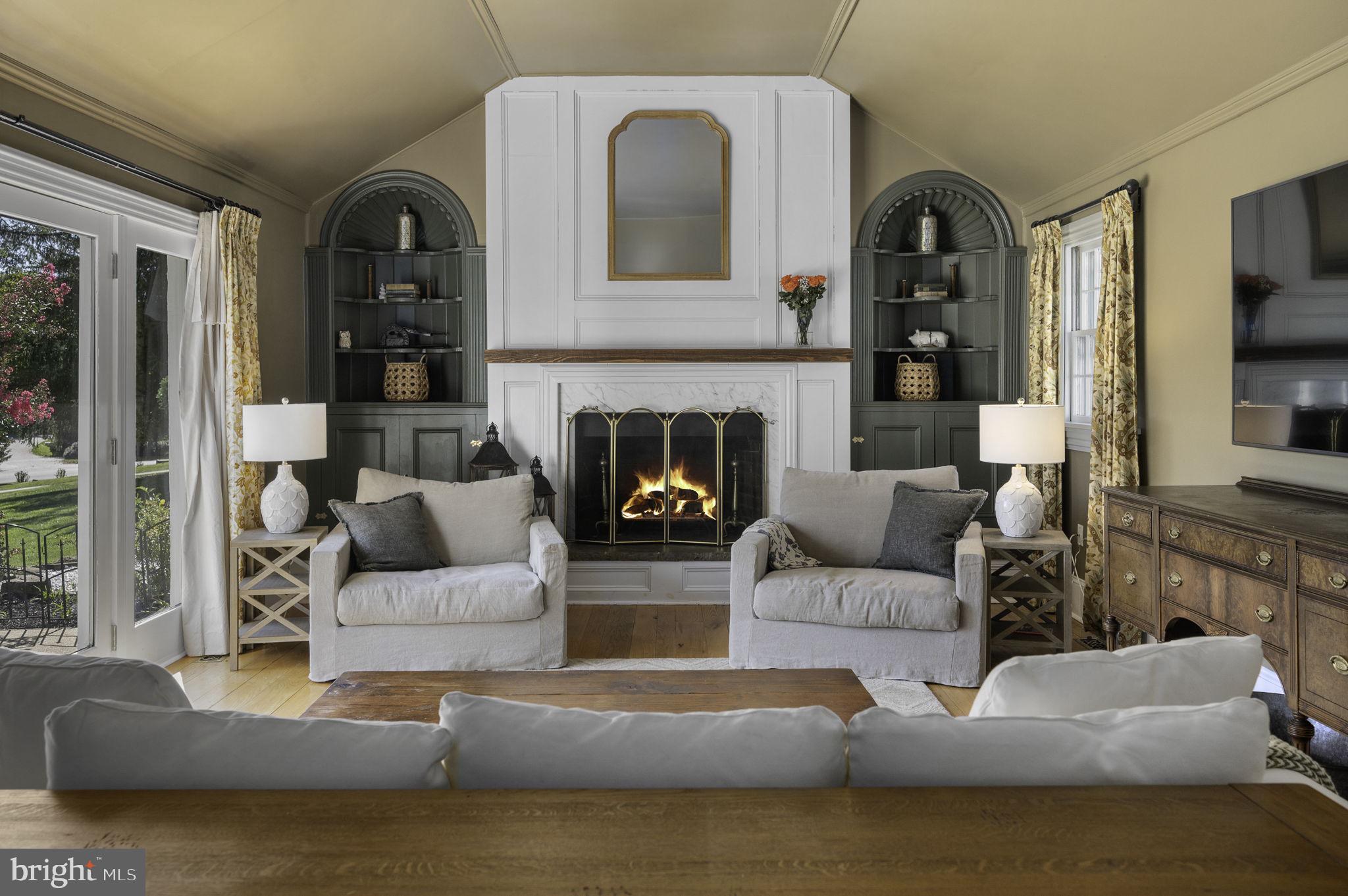 PICKERING HILL - Residential