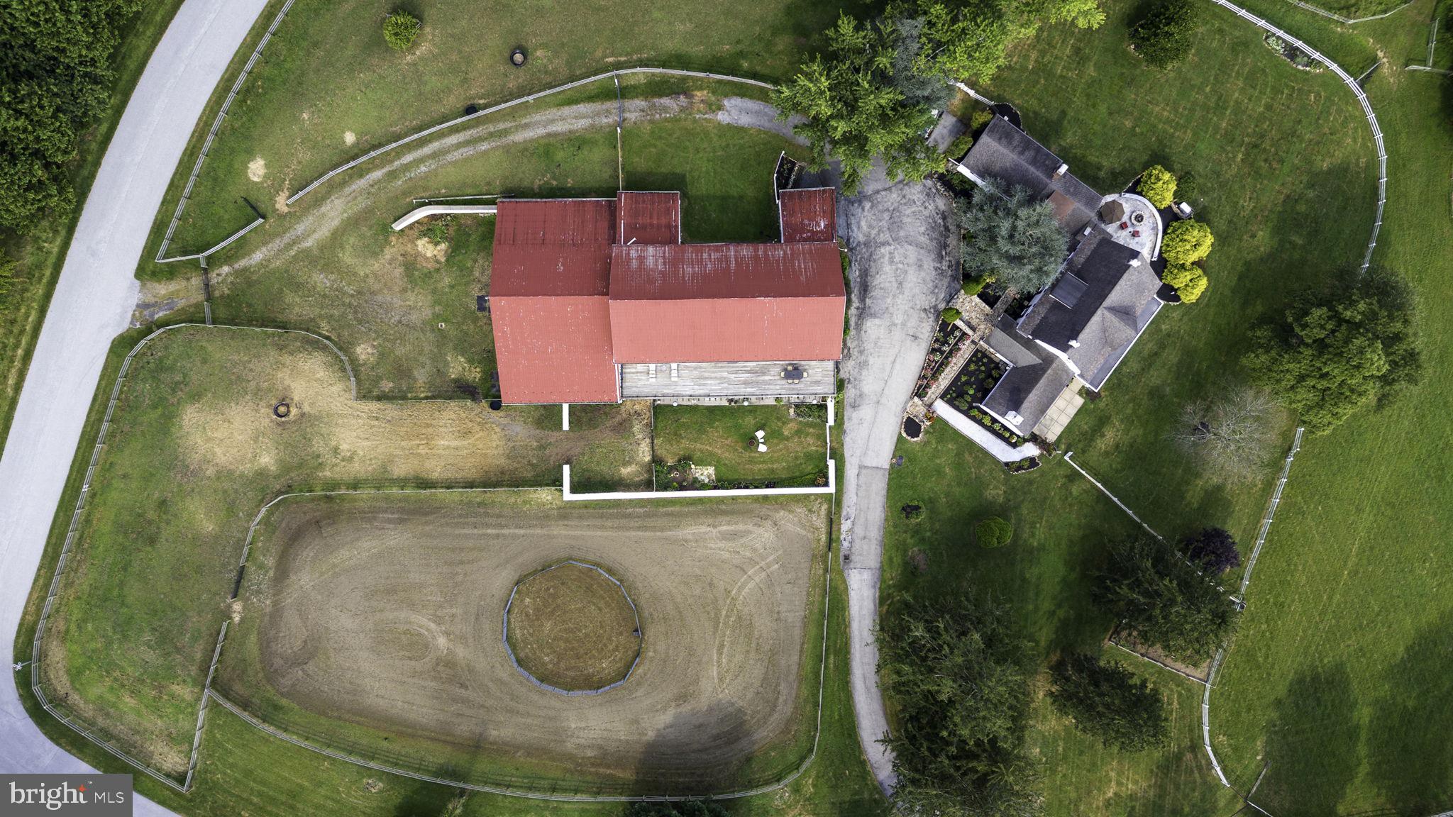 PICKERING HILL - Residential