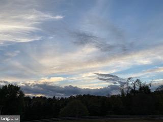 PICKERING HILL - Residential