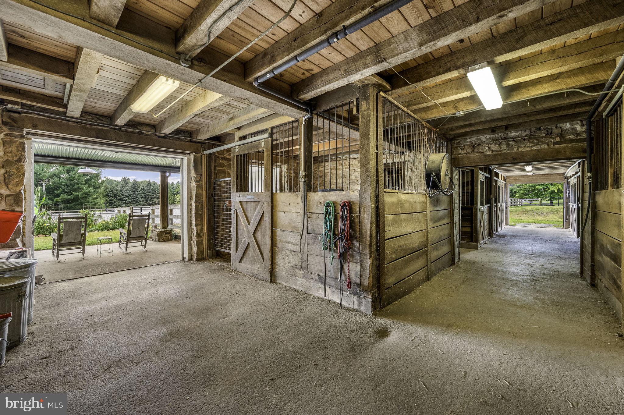 PICKERING HILL - Residential