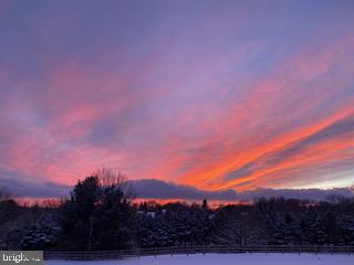 PICKERING HILL - Residential