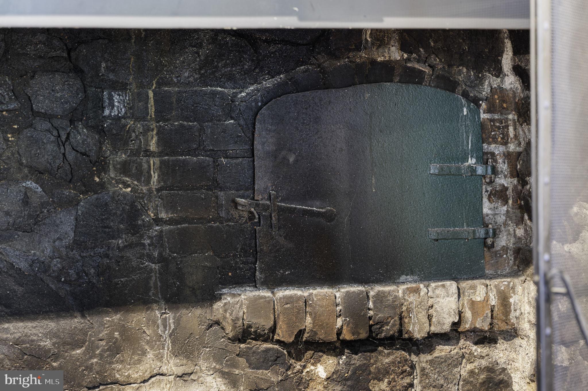 PICKERING HILL - Residential