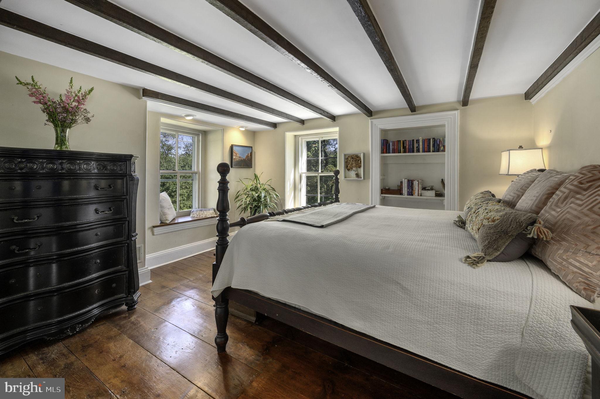 PICKERING HILL - Residential