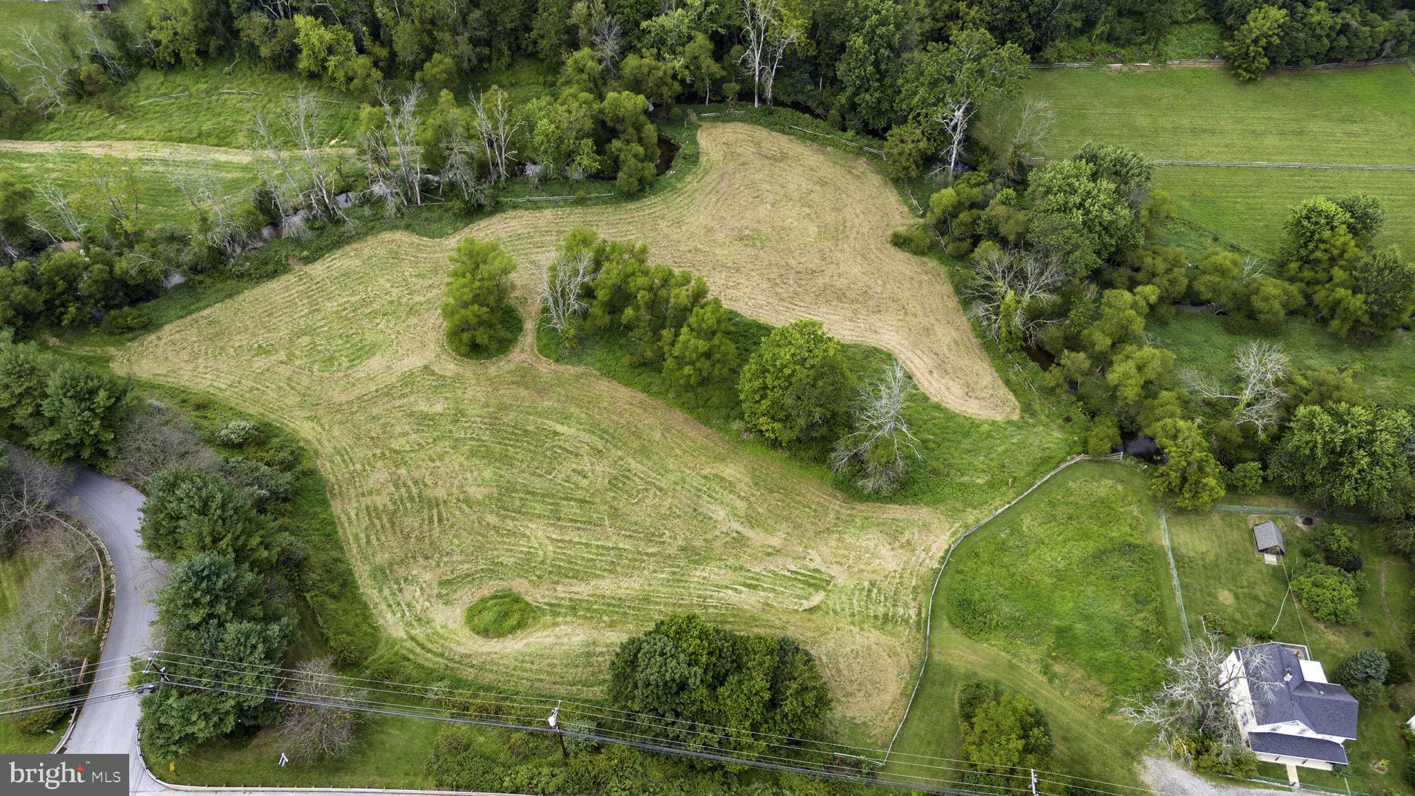 PICKERING HILL - Residential