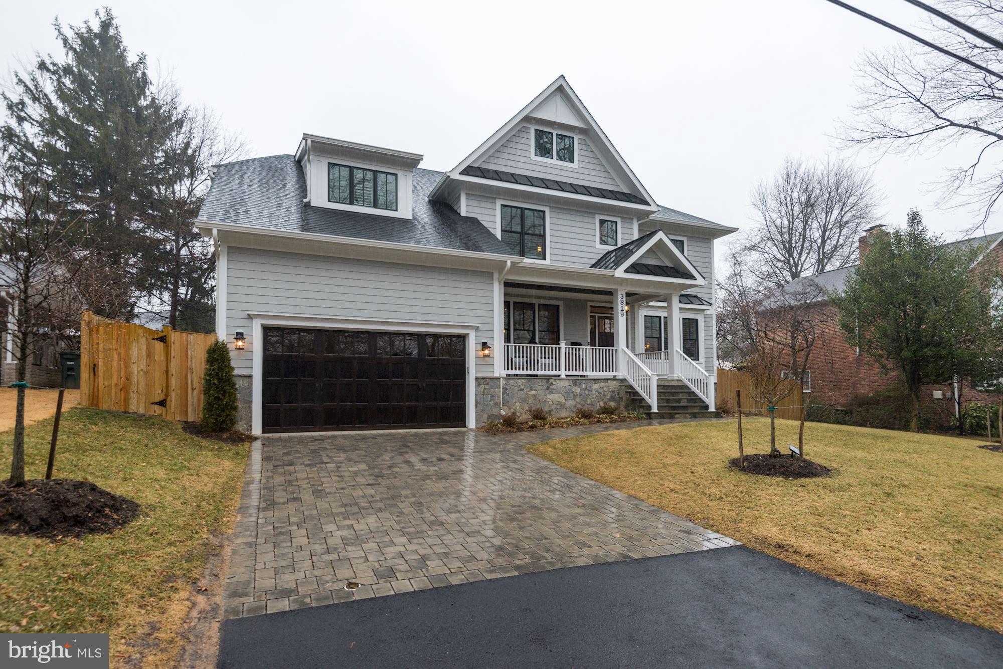 COUNTRY CLUB HILLS - Residential