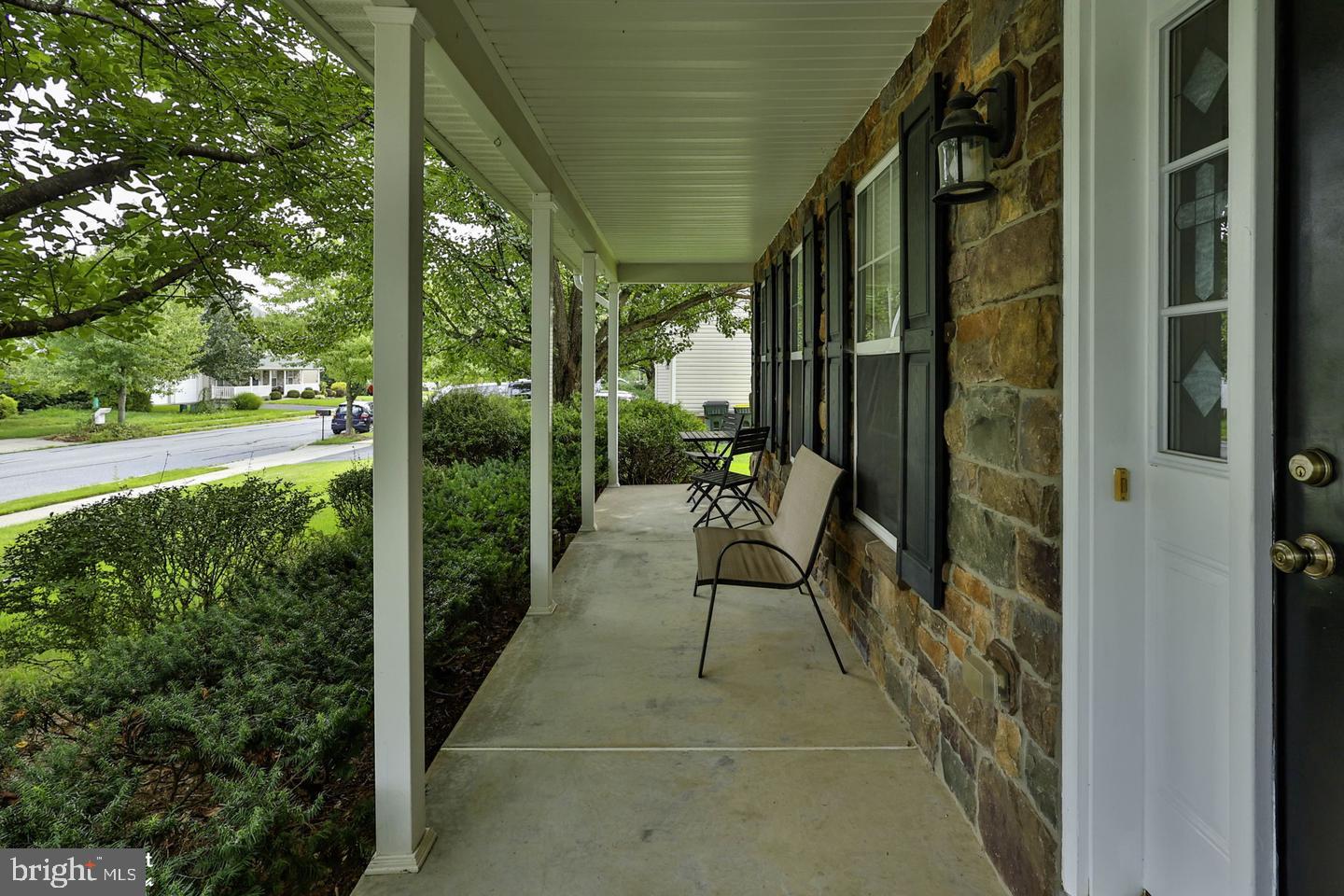 1500 WINDMILL LANE