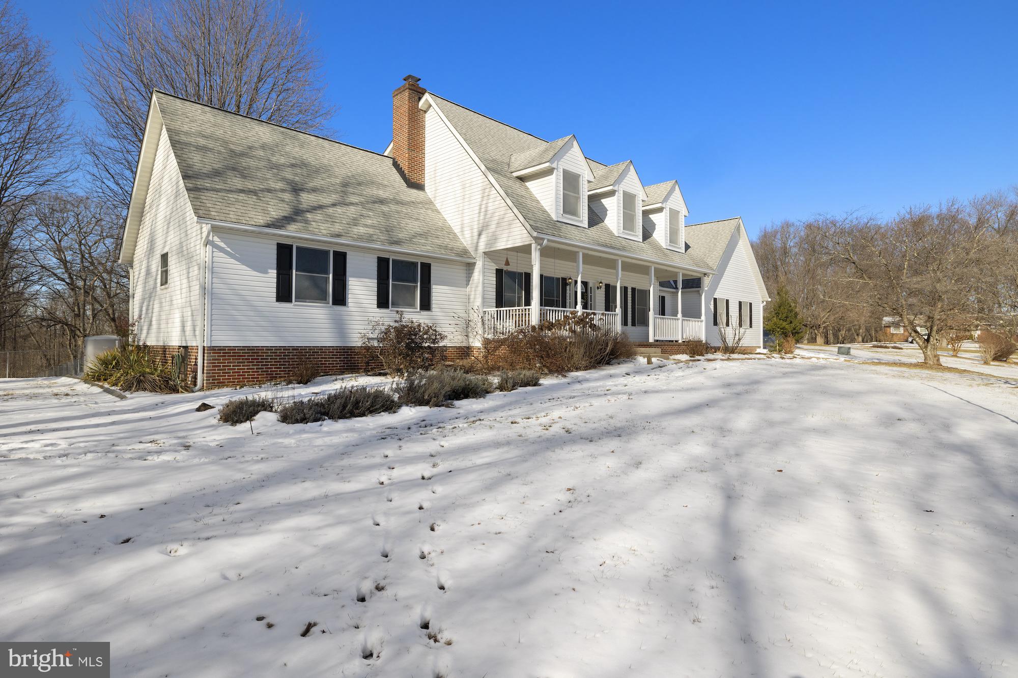 910 WESTERN CHAPEL ROAD