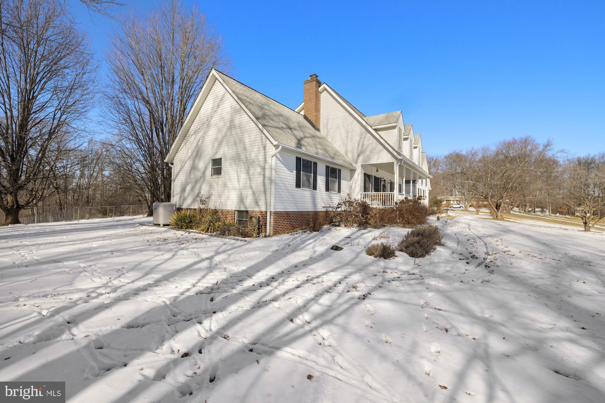 910 WESTERN CHAPEL ROAD