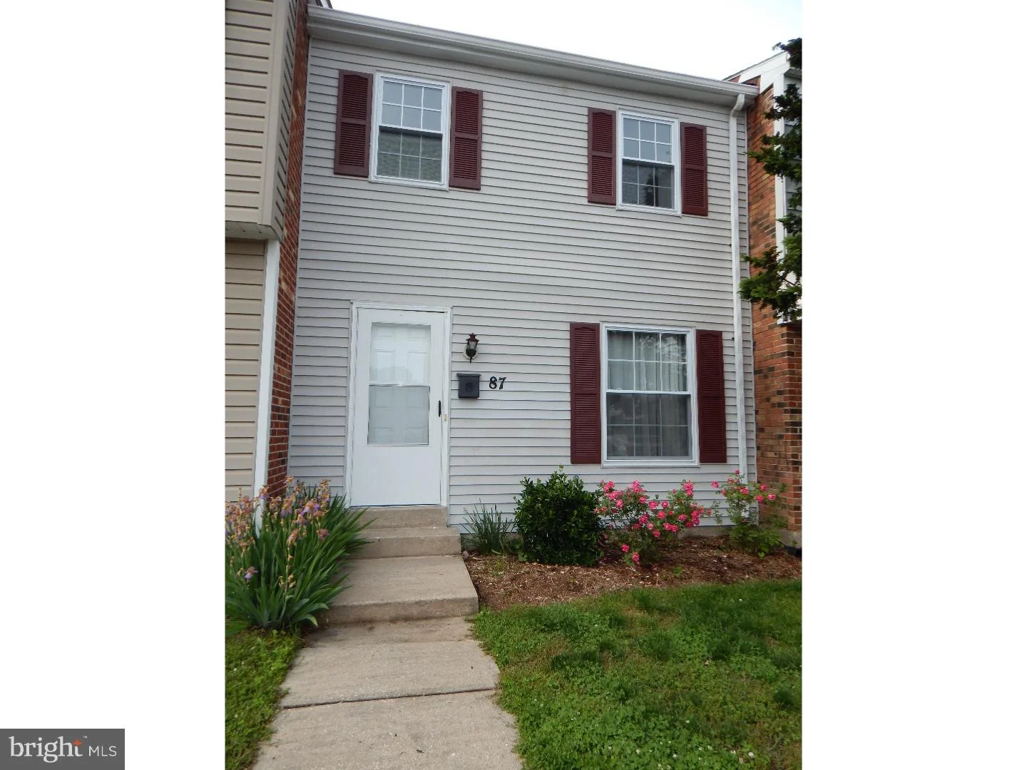 87 Village Drive, Dover, DE 19904