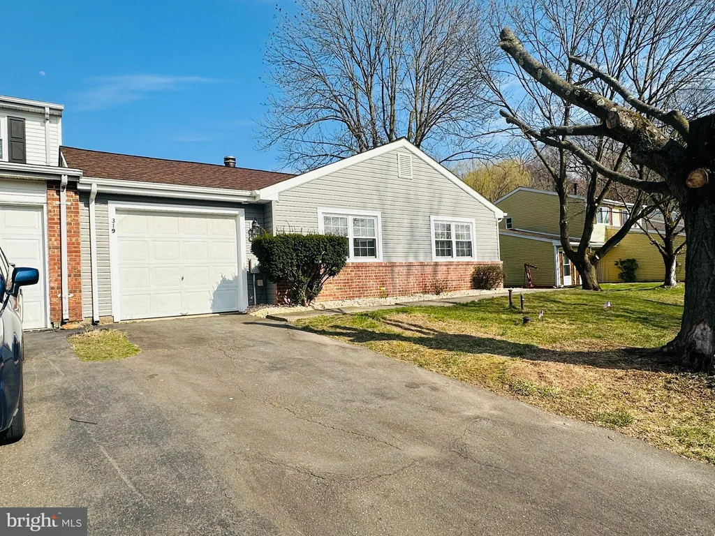 Additional image 2 of 319 Canterbury Court, Newtown, PA 18940