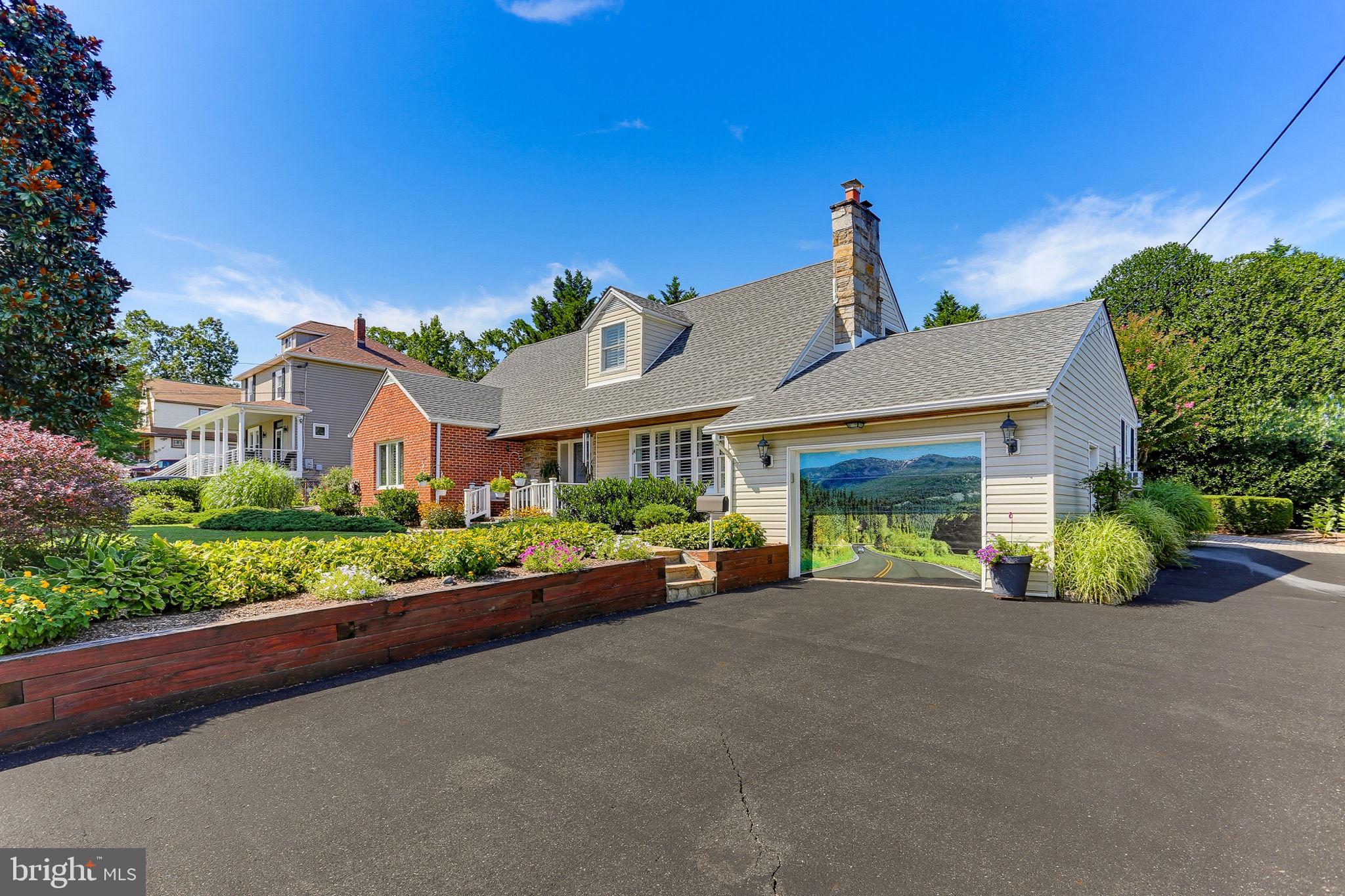 25 WALKERN ROAD