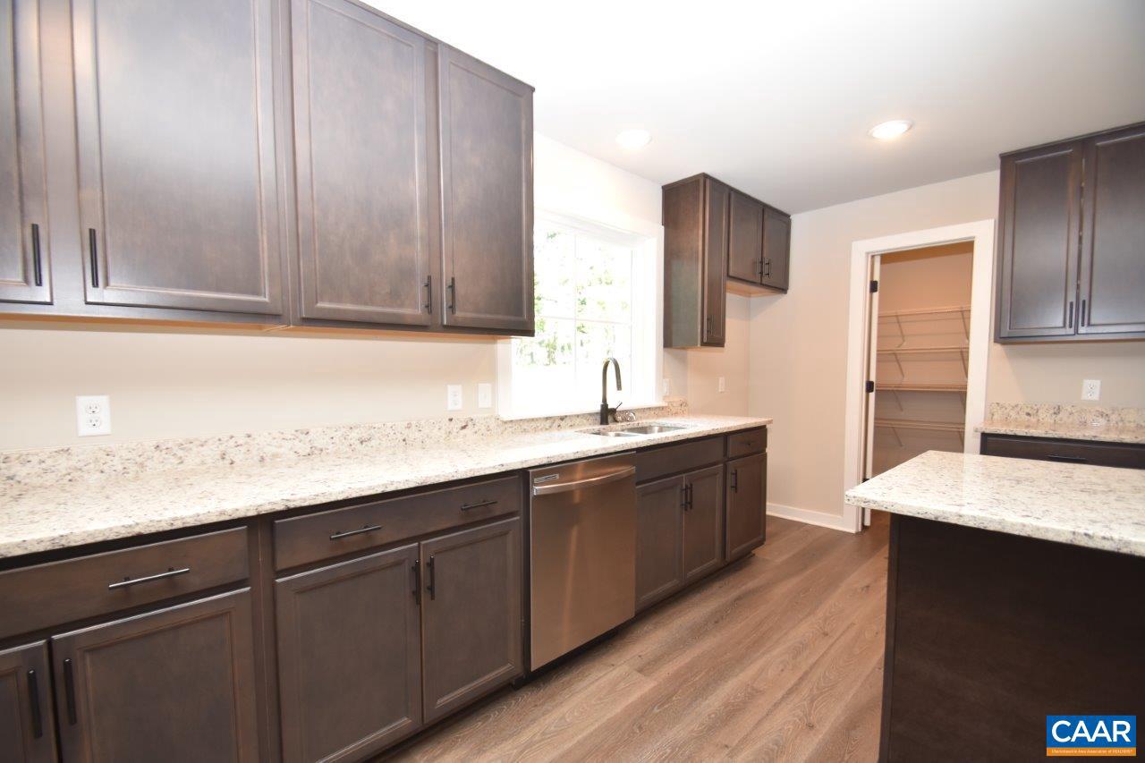 REEDY CREEK - Residential