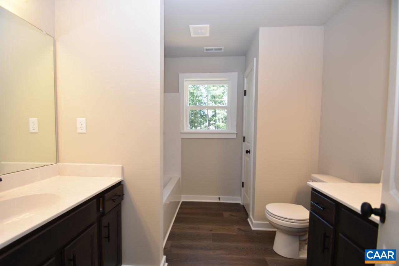 REEDY CREEK - Residential