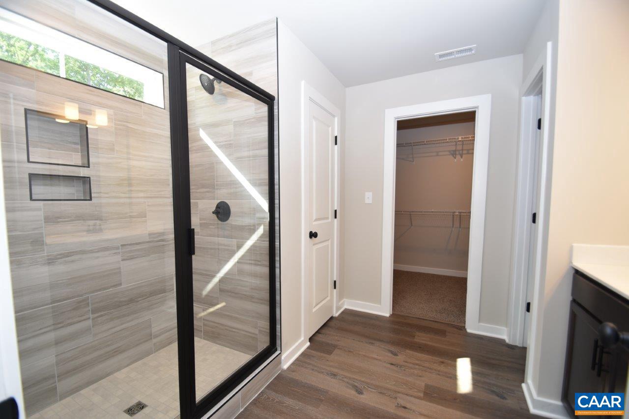 REEDY CREEK - Residential