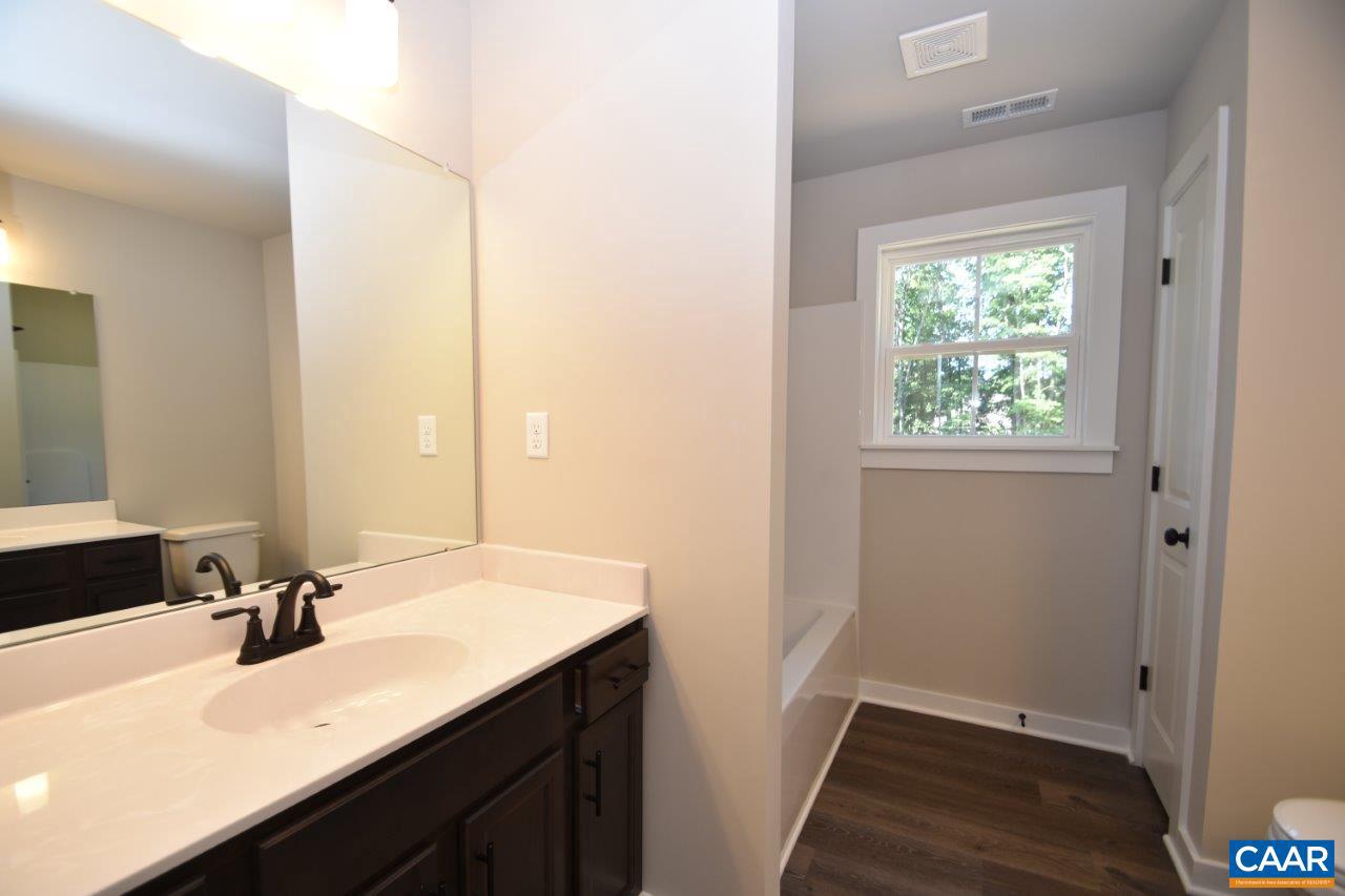 REEDY CREEK - Residential