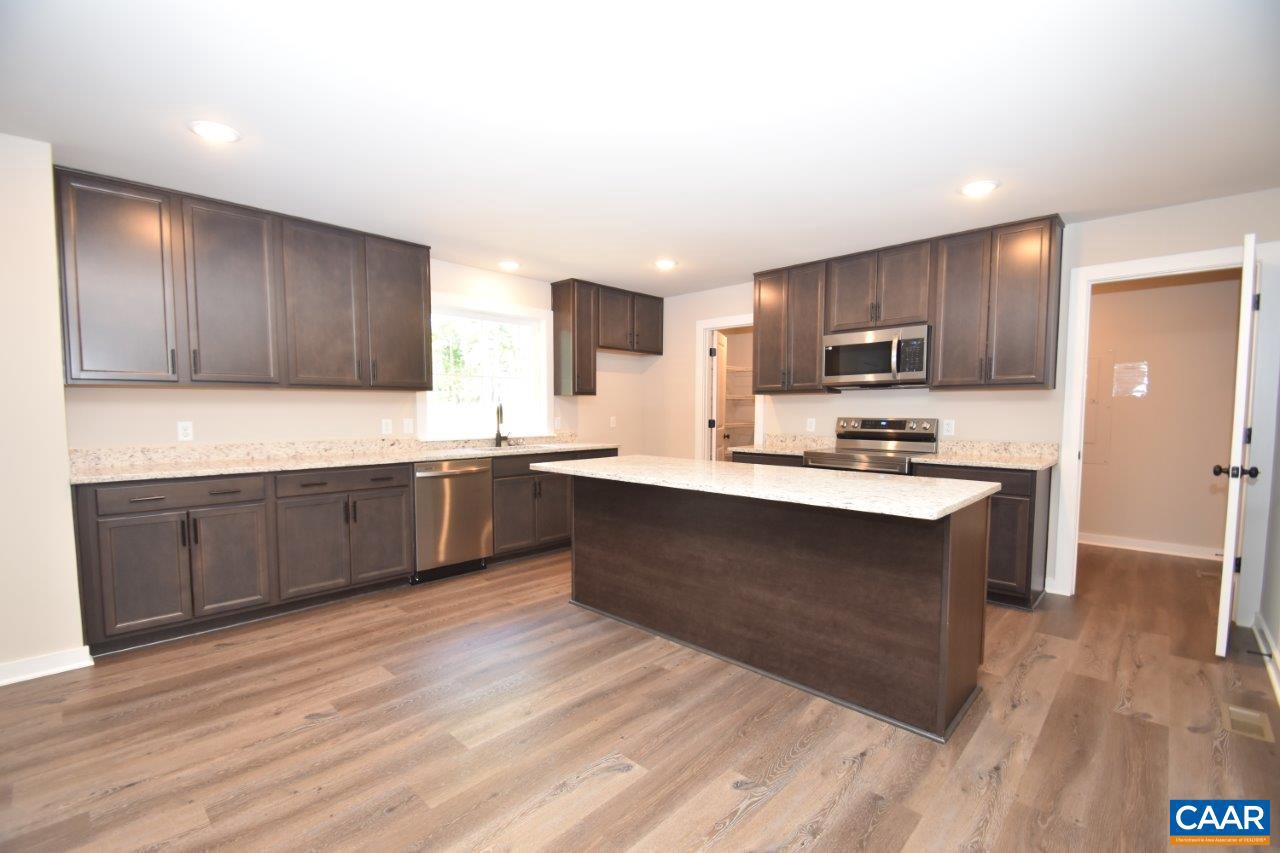 REEDY CREEK - Residential