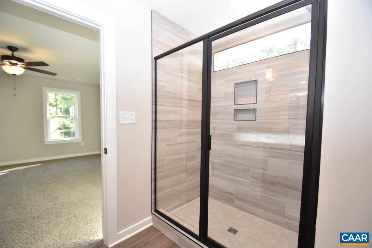 REEDY CREEK - Residential