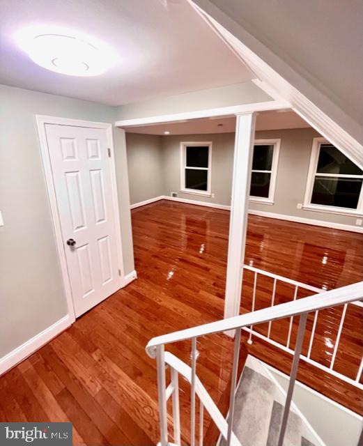 PINEWOOD HILL - Residential