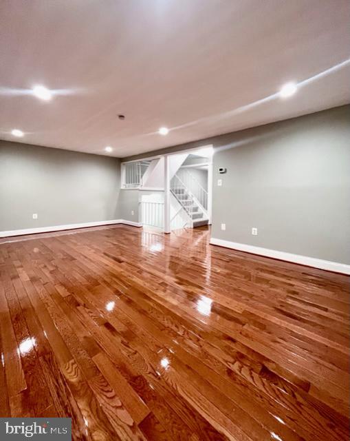 PINEWOOD HILL - Residential