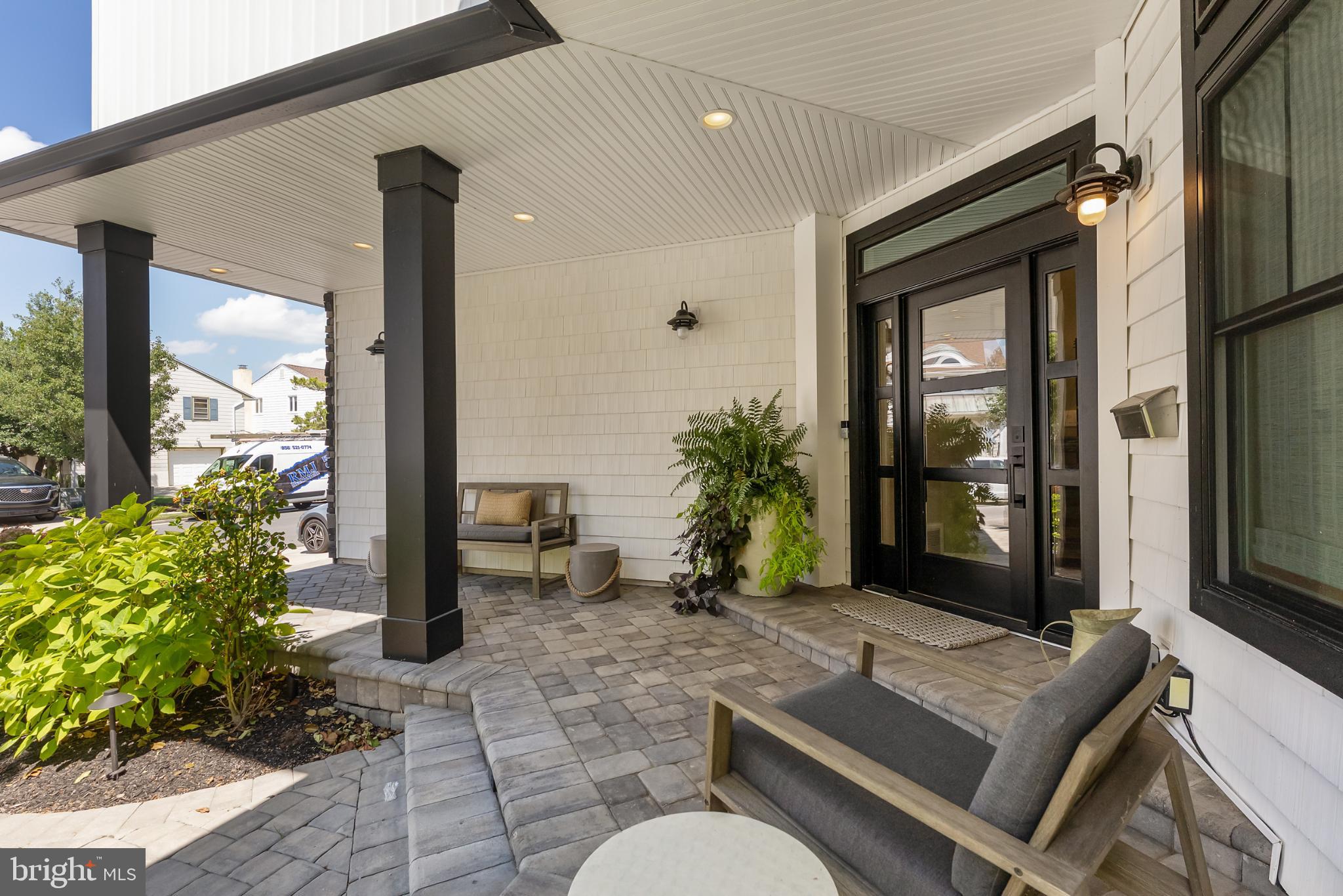 2019 GLENWOOD DRIVE