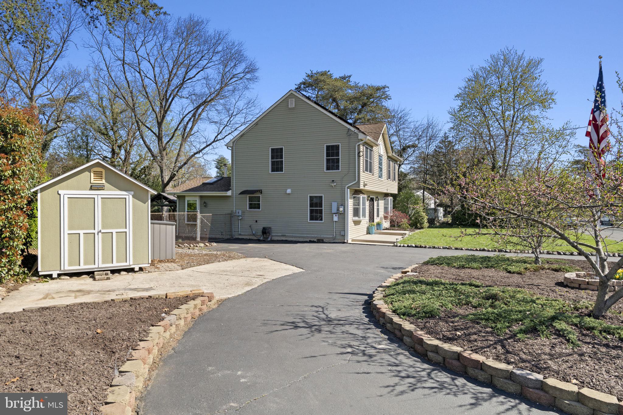 329 MAPLE ROAD