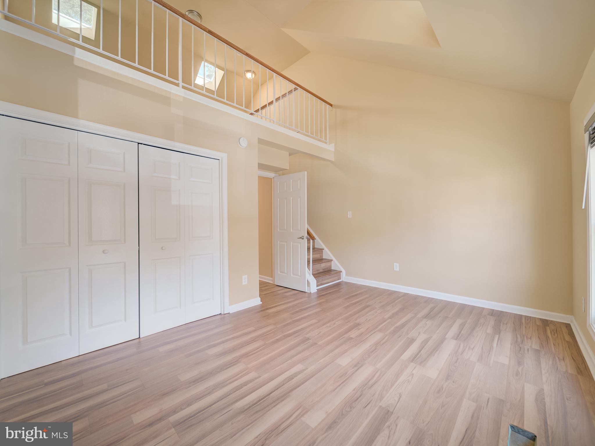 SPRINGFIELD OAKS - Residential Lease