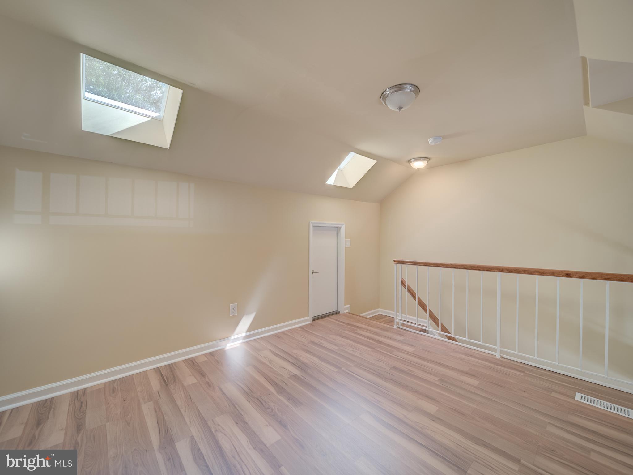 SPRINGFIELD OAKS - Residential Lease