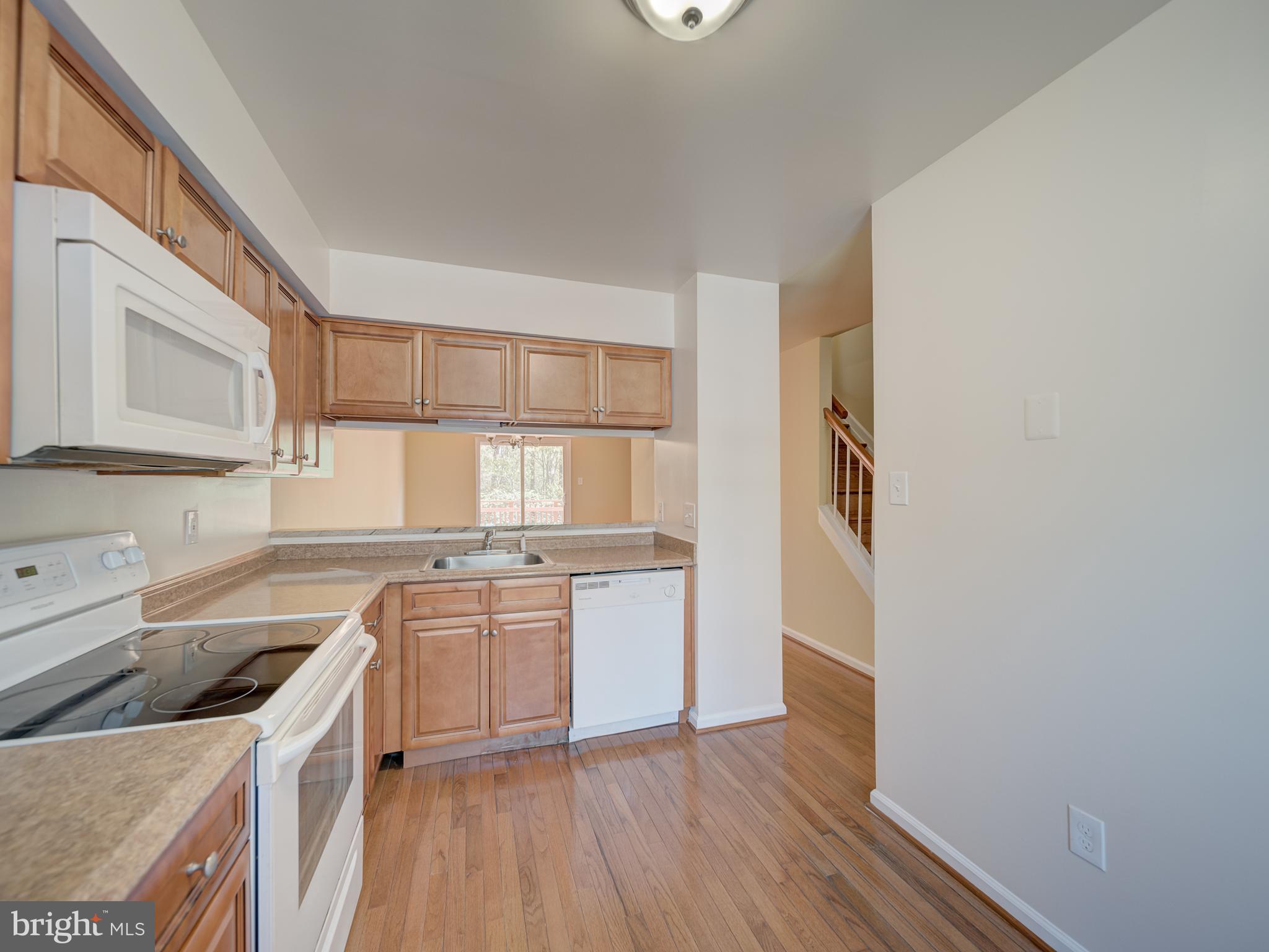 SPRINGFIELD OAKS - Residential Lease