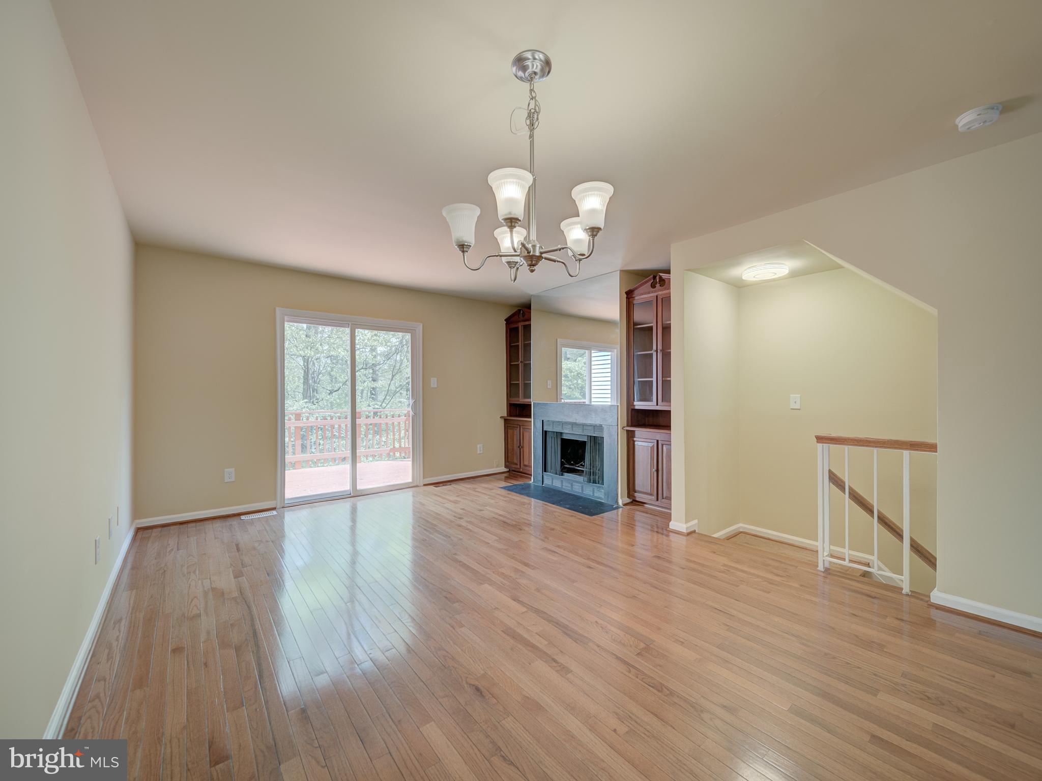 SPRINGFIELD OAKS - Residential Lease