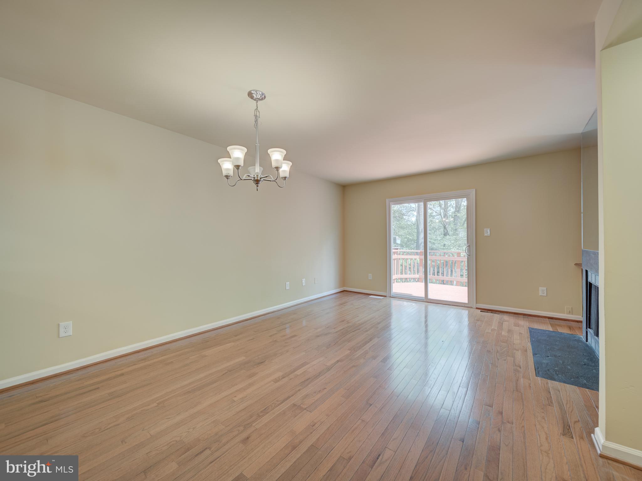 SPRINGFIELD OAKS - Residential Lease