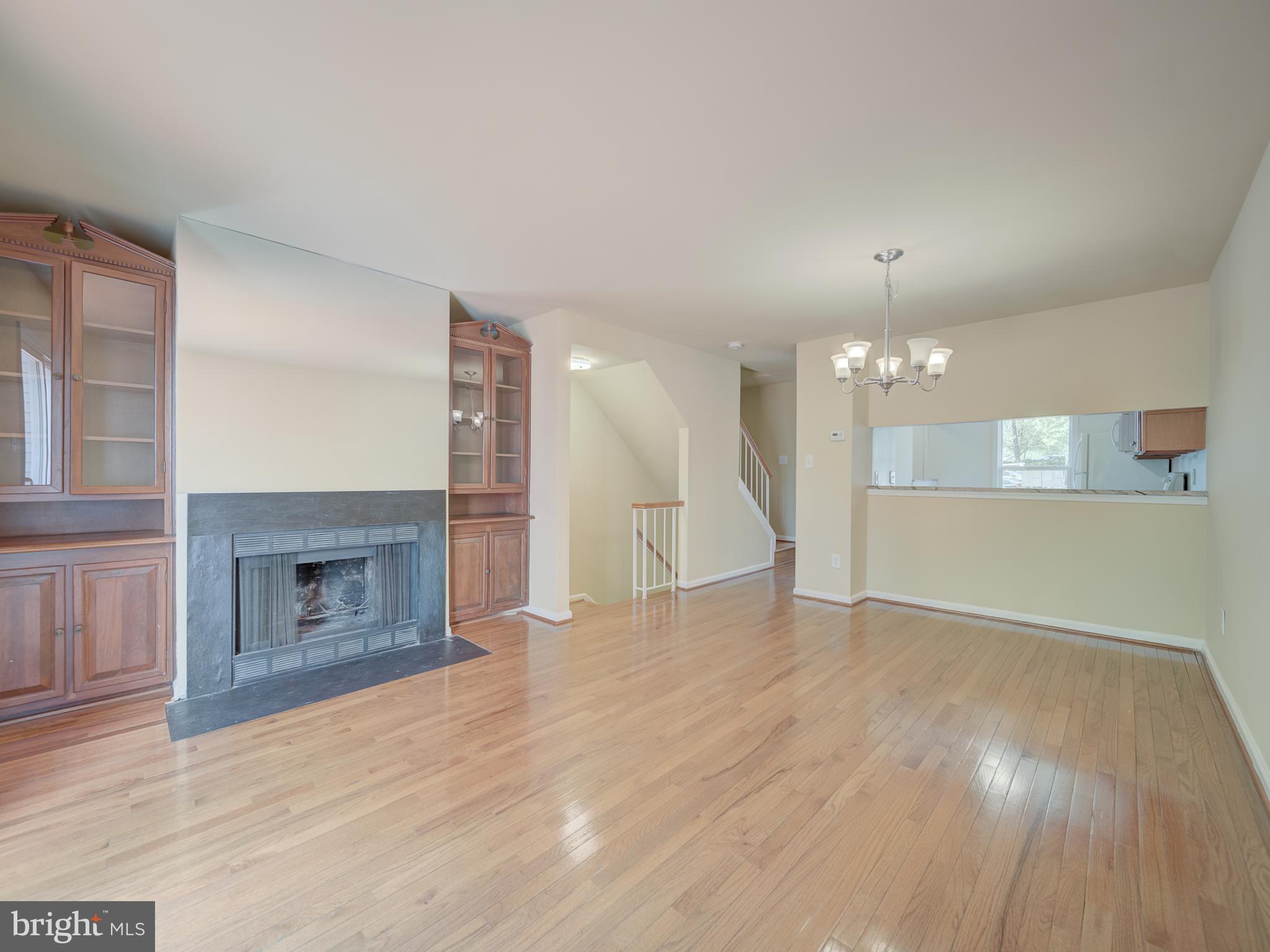 SPRINGFIELD OAKS - Residential Lease