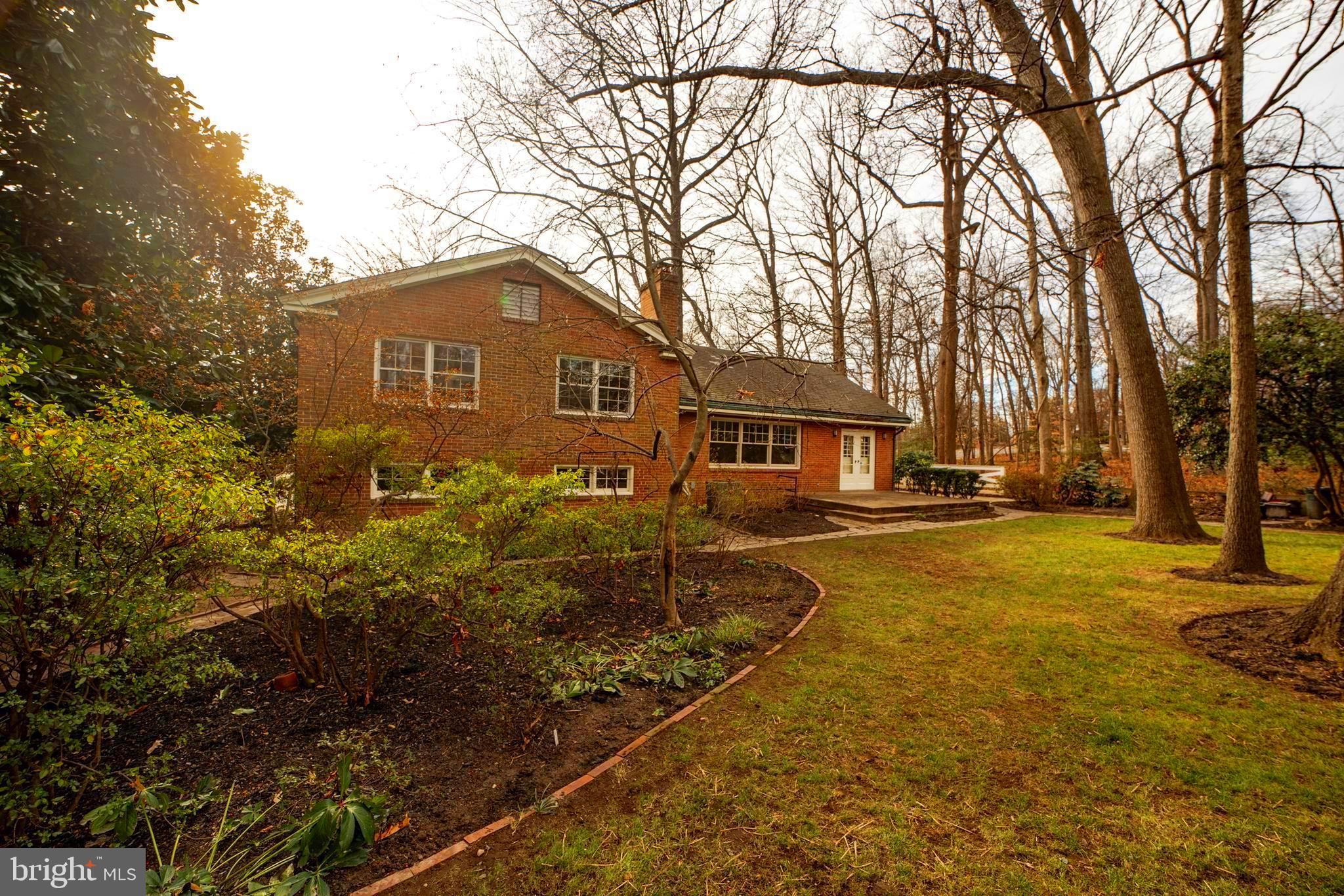 COLLEGE HEIGHTS ESTATES - Residential