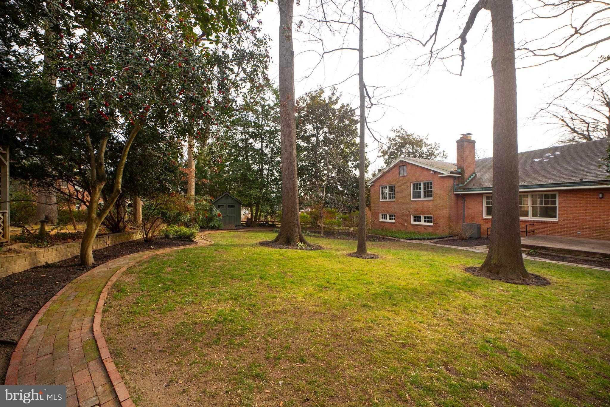 COLLEGE HEIGHTS ESTATES - Residential