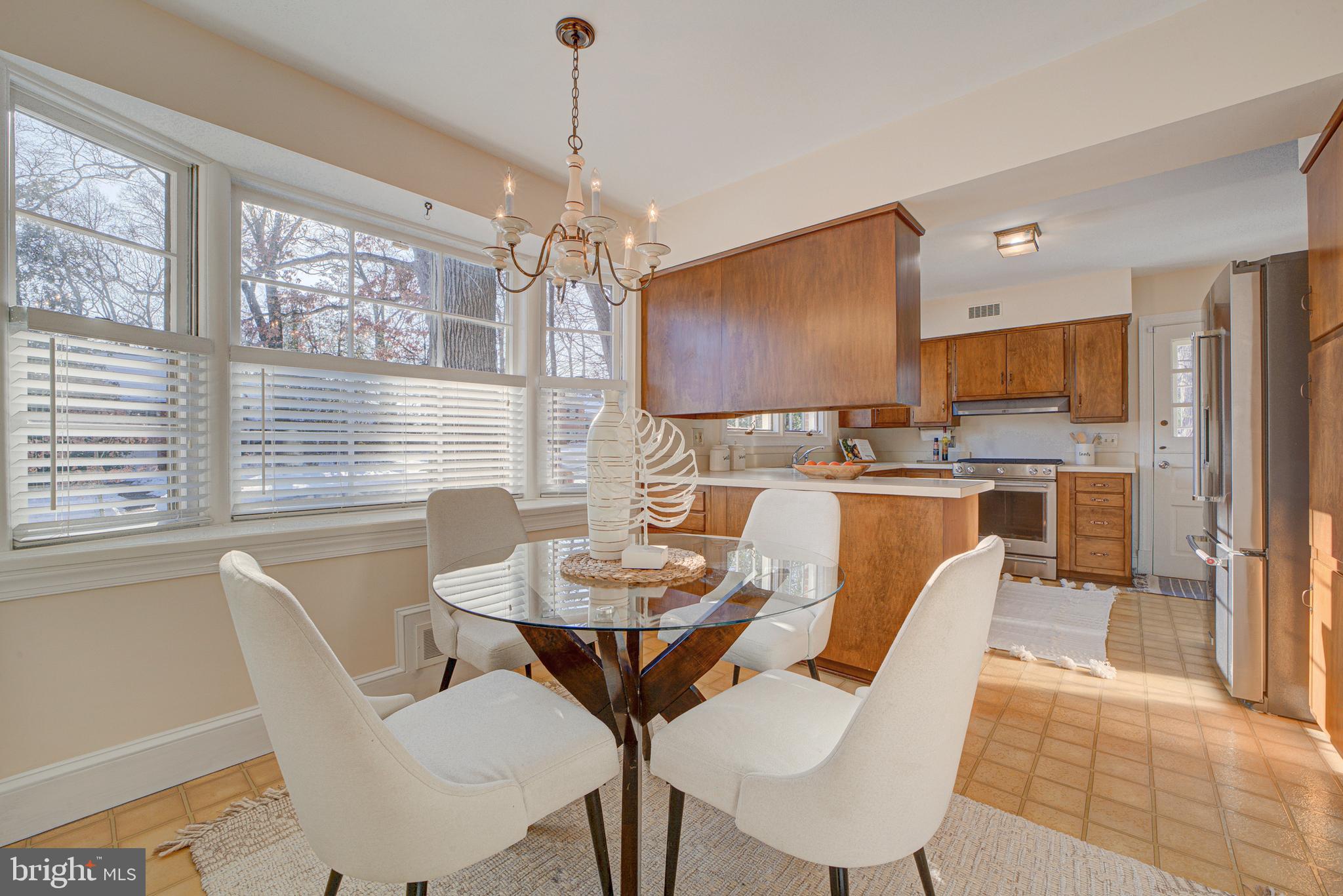 COLLEGE HEIGHTS ESTATES - Residential