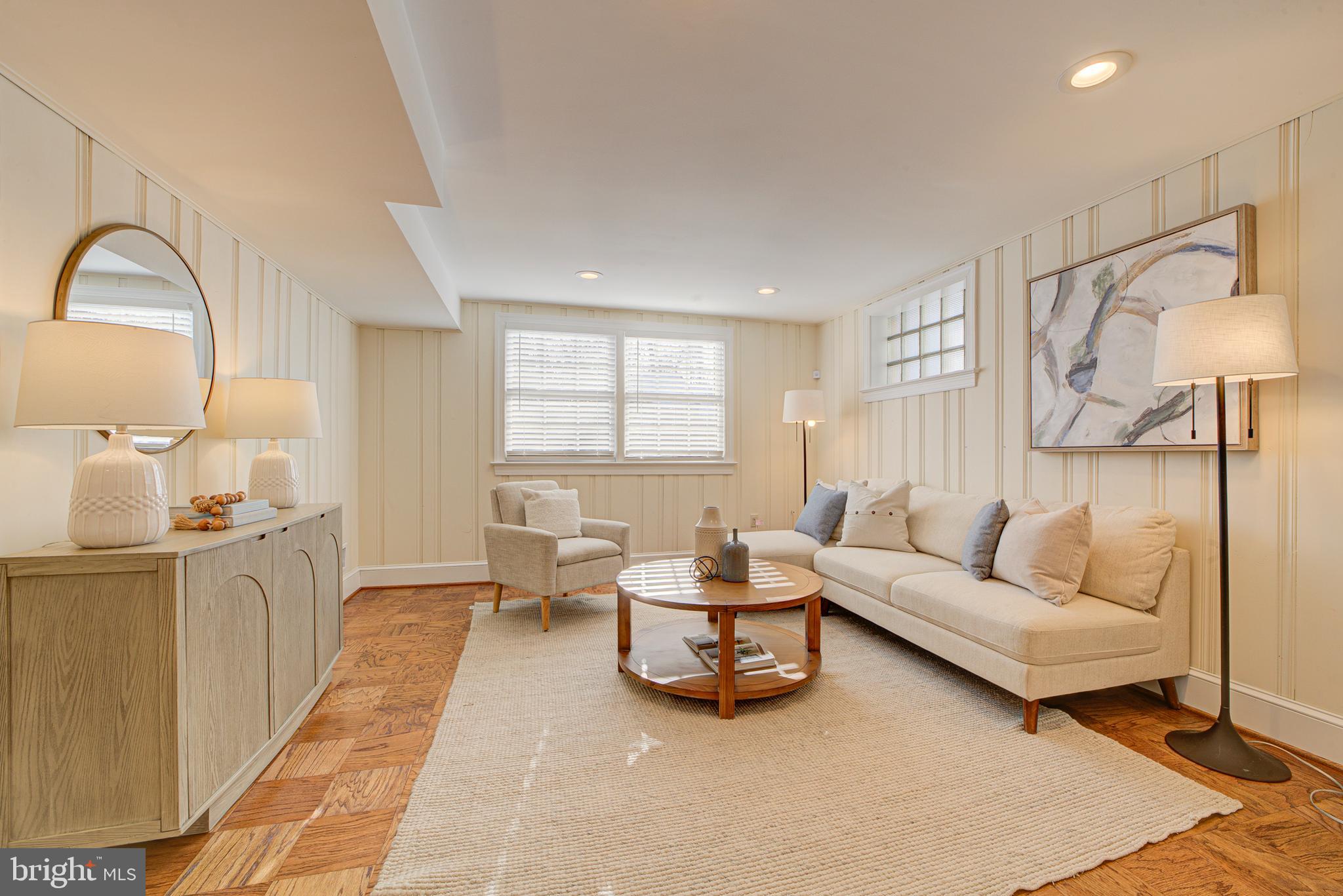 COLLEGE HEIGHTS ESTATES - Residential